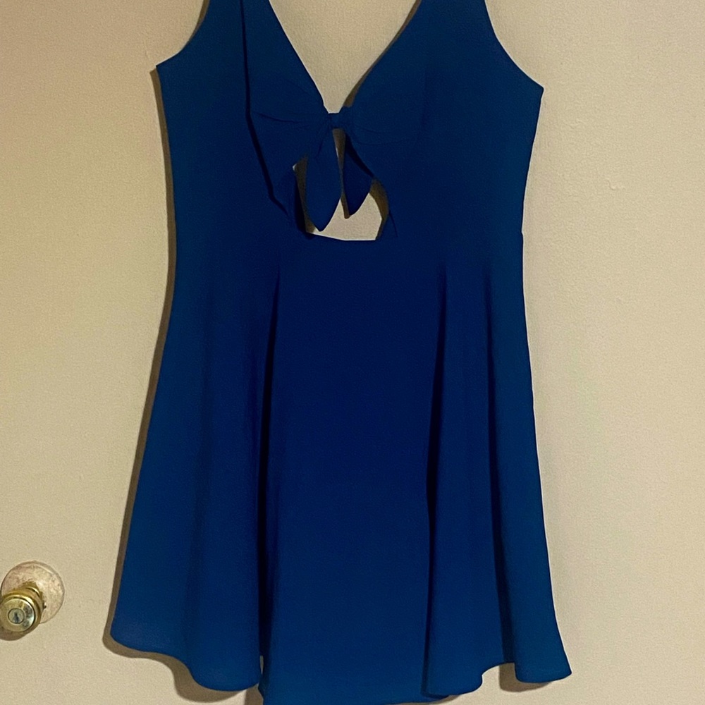 Short dress